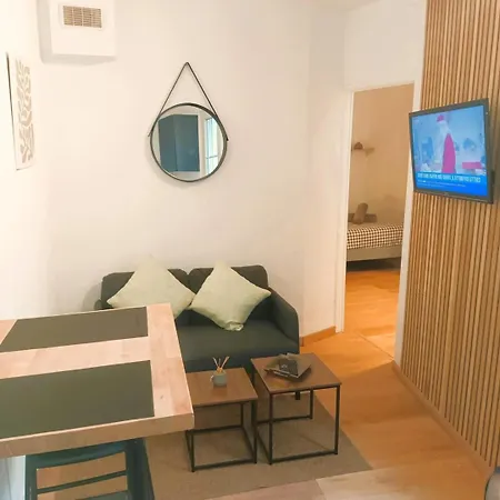 Апартаменты Le Cosy Colbert - T2 - Cathedrale - Wifi - Tv Тур